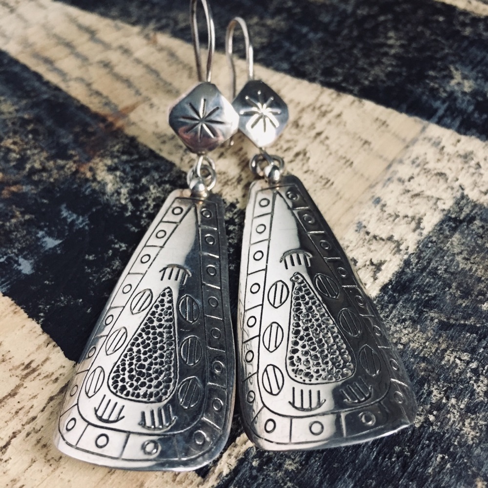 Silpada sterling silver earrings Navajo design - Picture 2 of 9